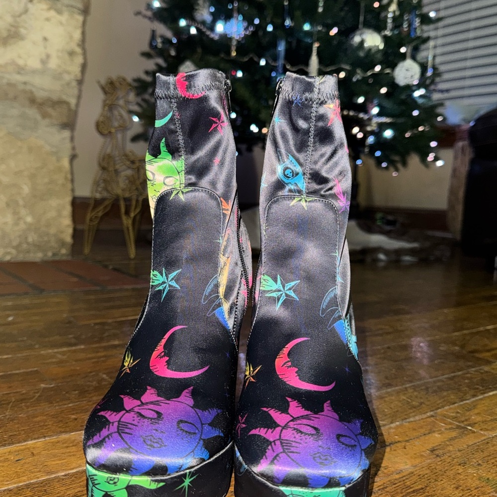 Current Mood Celestial Magic Platform Boots - image 3
